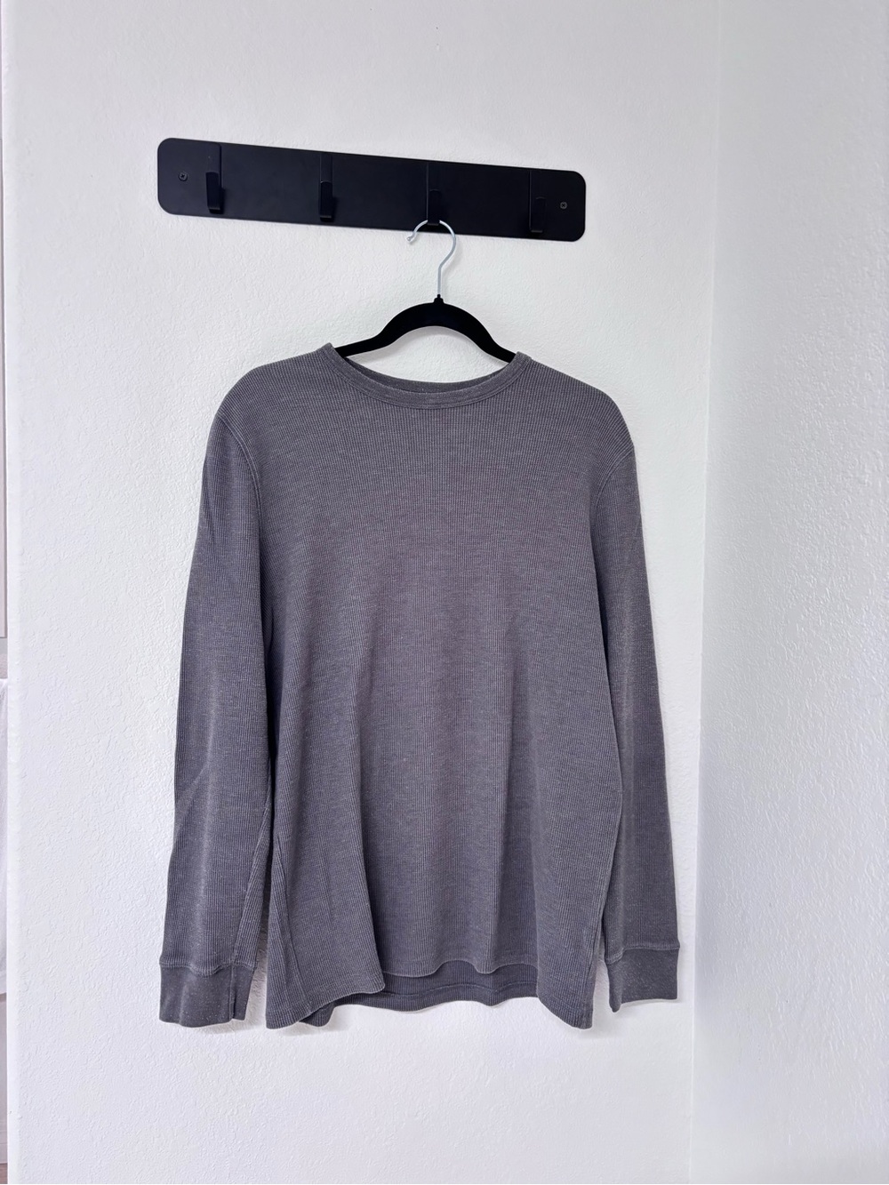 John Bartlett - Men's Grey Long Sleeve Waffle Crew Shirt